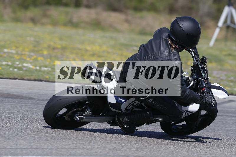 /Archiv-2025/03 04.04.2025 TZ Motorsport ADR/Gruppe rot/7